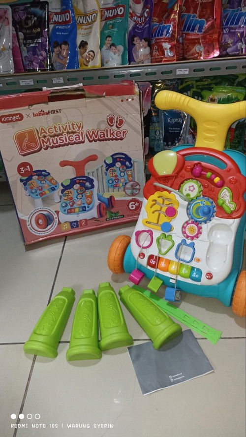Pushwalker, dijual karna anak udh bisa jalan, 150k ajaa merek IQAngel ada pemberat yg bisa diisi air