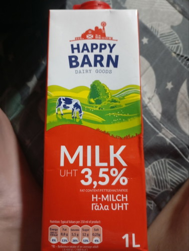 Happy Barn milk