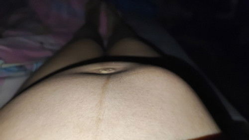 ลูกโก่งตัวจนสะดือแม่ยุบ