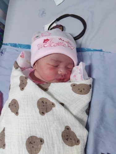 ไปแอบแตกมาค่าา กำหนดคลอด 4ก.พ คลอ