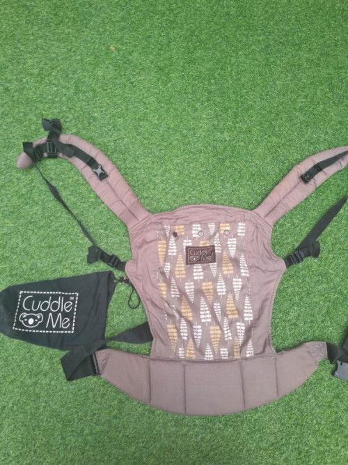 SOLD !!! PRELOVED GENDONGAN CUDDLE ME LITE CARRIER