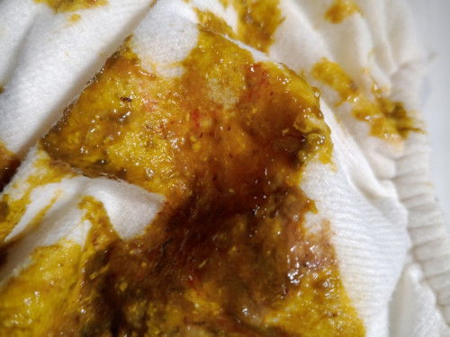 Pup anak ada merah merahnya