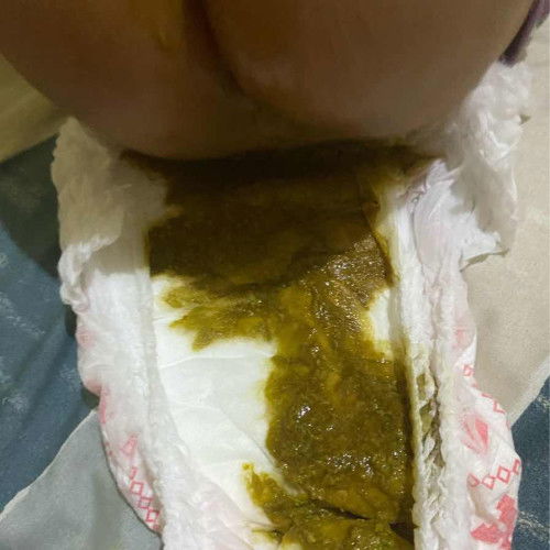 PUP ABIS MAKAN PEPAYA