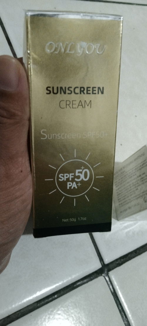 Kosmetik untuk wajah