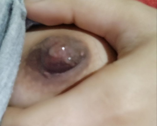 4 months pregnant