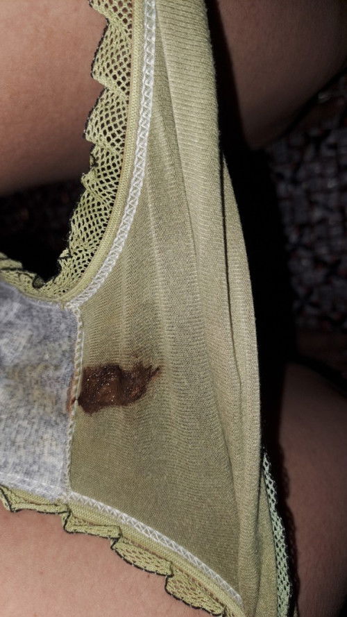 flek coklat kaya pertama haid
