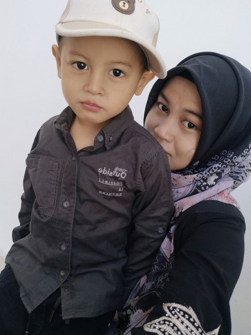 alhamdulillah anak udh usia 3 thn 
sekarang lagi mengandung anak ke dua