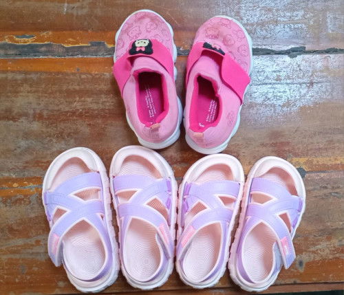 Sandal anak