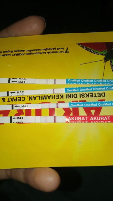 Bun mau nanya ini kira2 positif atau belum ya?
Hpht 23 april