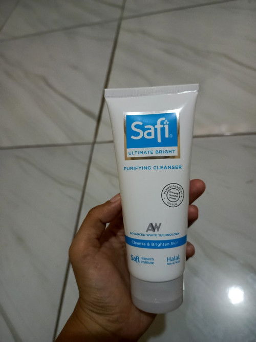 Bund, bumil boleh pake cuci muka ini gak ya?