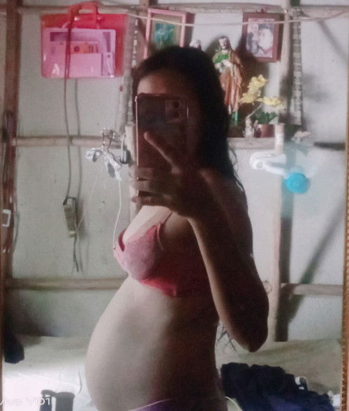 6 months preggy