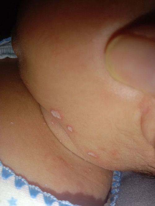 Bayi 1 bulan