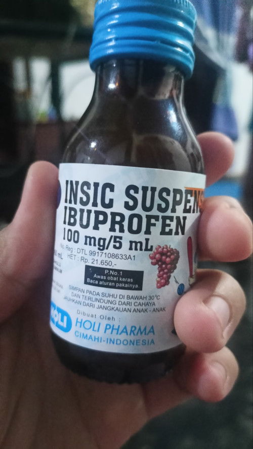 Bun obat insic suspensi apa bisa buat anak sembelit, usia 20 bulan. Tadi di apotek dikasih obat ini