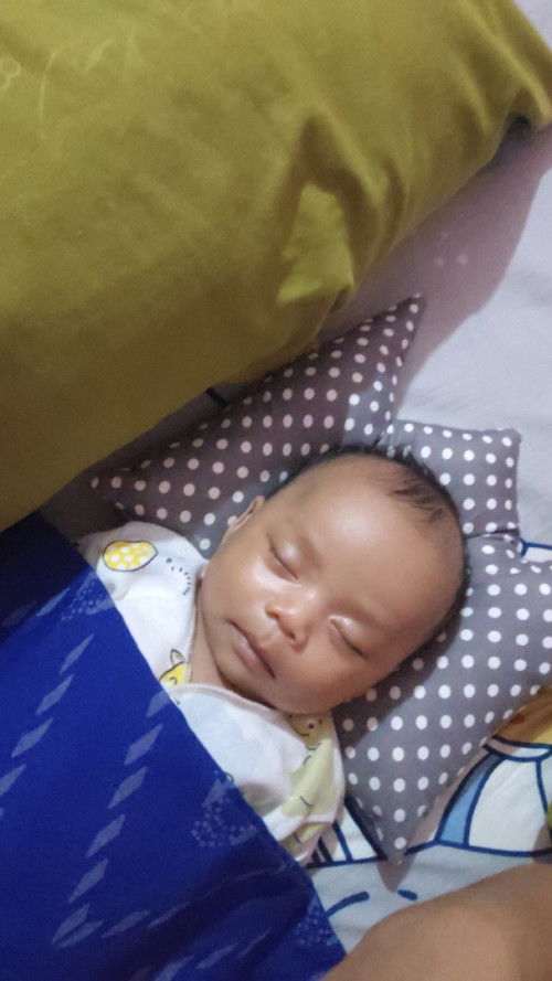 Anak tidur terus