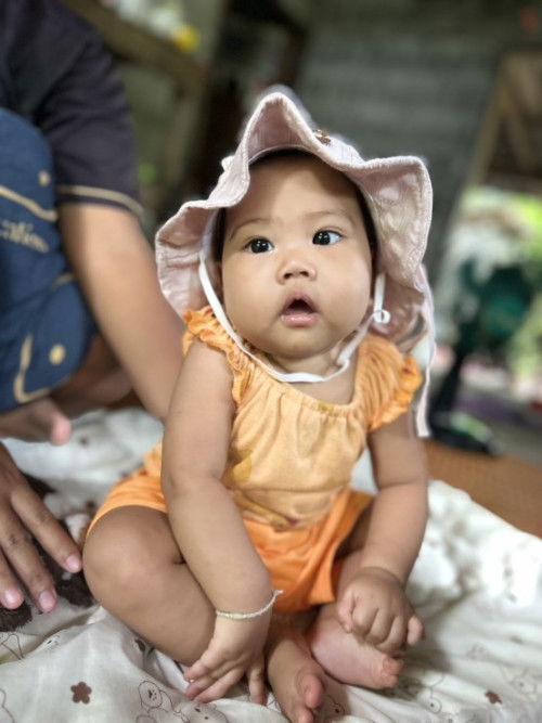หนูชื่อรินรดา ชื่อเล่นชื่อรดาค่ะ วันที่11หนูจะครบ6เดือนแล้วค่ะ เอ็นดูหนูด้วยนะคะแม่ๆ💗🐷