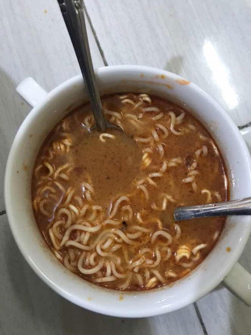 Menyusui mkn mie