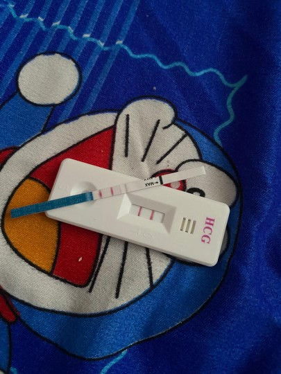 hai guys , nk tanya bulan ni sy lmbt haid kalau diikutkan bulan lalu sy ada haid tp bulan ni tak