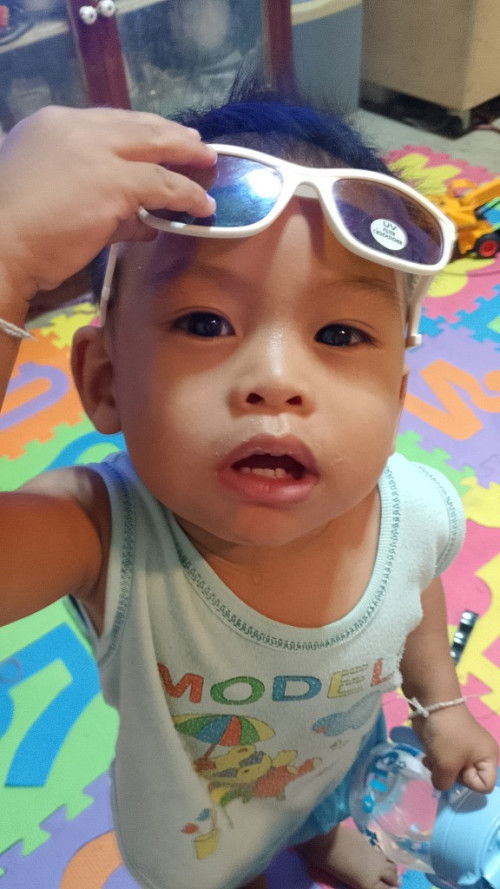 ลูกตื่นมาเล่นกลางดึก