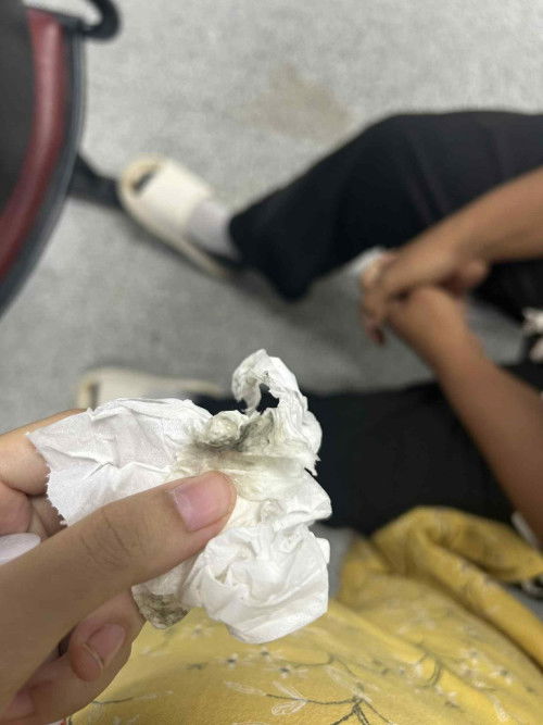 มีสีดำออกจากช่องคลอด