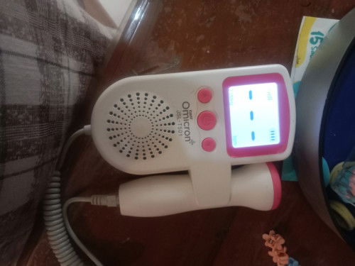 Omicron pendeteksi jantung

85k aja baterai baru ganti 

Harus pakai gel indomaret biar akurat