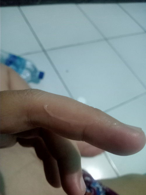 Bun hpl 10oktober ada yg mulai keluar lendir bening ga.maaf Kya gni bun