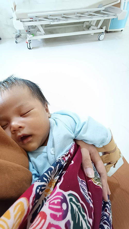 Bayi 25 hari