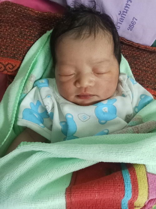 คลอดแล้วน้าพี่ๆ👶🤍