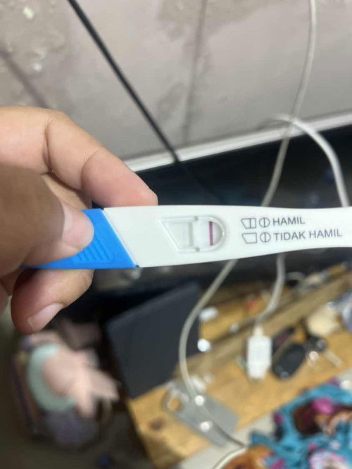 Mami ini samar atau ga yaa?