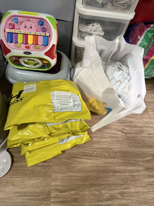 เสื้อผ้าแรกเกิด Free ให้ได้อีก 2-3 บ้าน