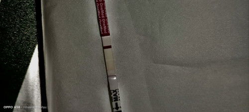 Hasil Testpack Garis 1, dan satunya lagi putih tebal?