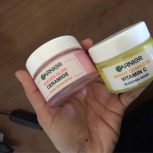 Assalamu’alaikum bunda,mau tanya Cream wajah garnier yg ini apakah aman ya buat bumil?