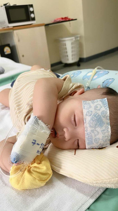 แม่ๆที่ลูกเป็นRSVได้นอนรพ.กี่คืนหมอถึงให้กลับคะ?