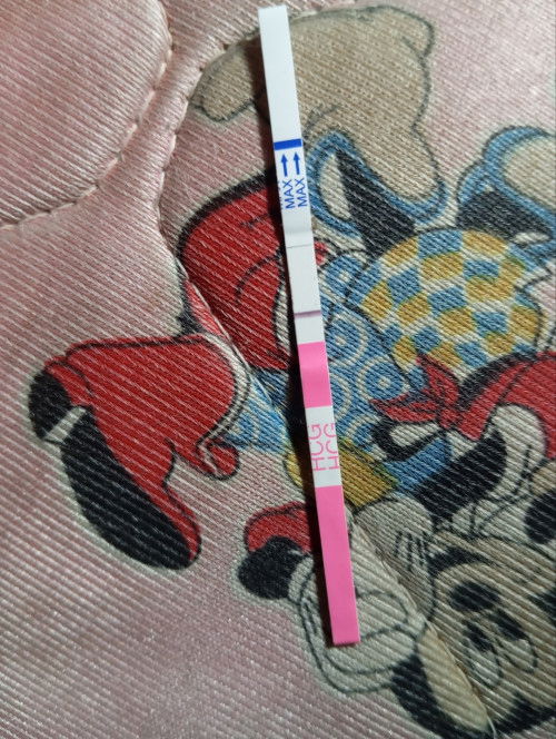 ตรวจแล้วไม่ท้องแต่อาการเหมือนคนท้อง แม่ไปรอกี่วันถึงตรวจคะ