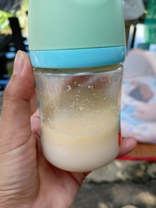 น้ำนมแยกชั้นแบบนี้ทานได้ไหม