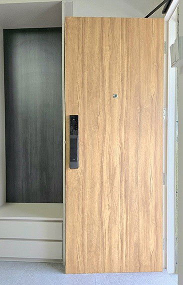 Choosing a 4x7 Fire-Rated Laminate Main Door for Better Home Protection — My Digital Lock