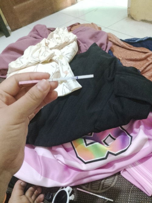 keluhan kehamilan trimester pertama