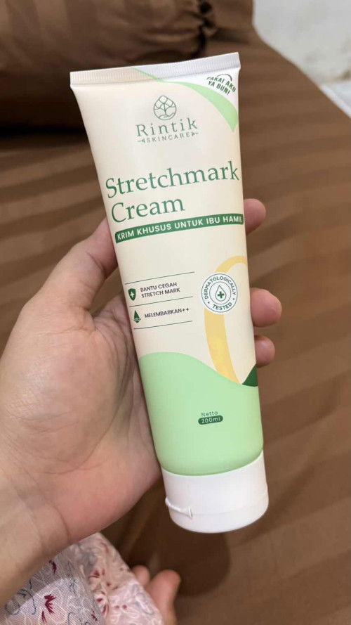 Strechmark di payudara