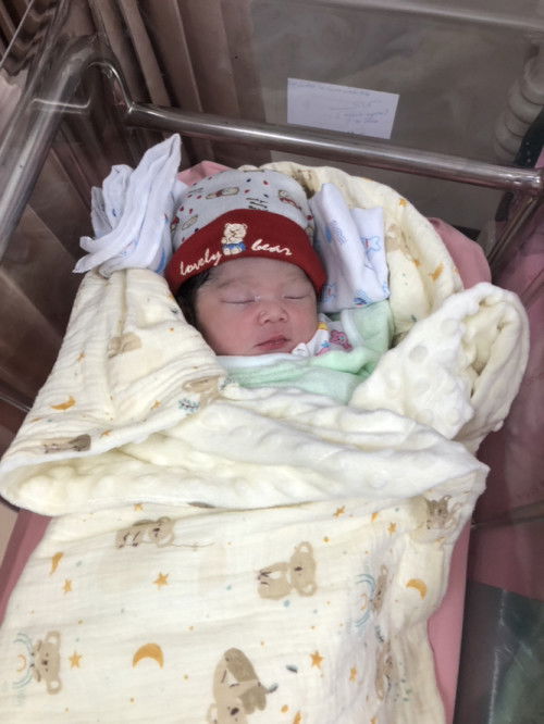 แตกแล้วจ้าา😍