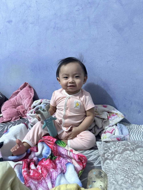 11 bulan bru pndai ddk sendiri tanpa bantuan