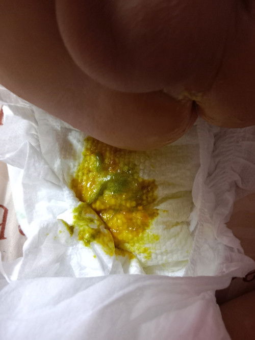 นมแม่ล้วนค่ะ