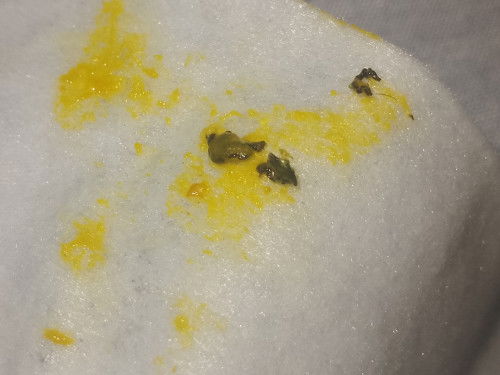 Bakit po kaya ganto Ang poop ni baby?