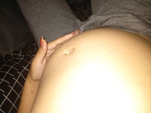 Kenapa yah saya sudah 6 bulan tapi perut saya kecil seperti hamil 3 bulan?