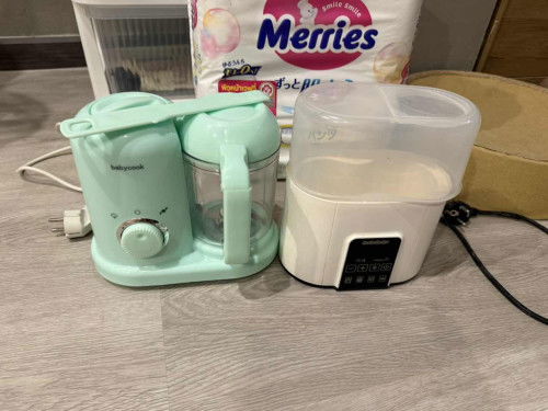 เครื่องปั่นอาหาร + อุ่นขวดนม เสื้อผ้า 3-6 6-9 ส่งต่อฟรีค่ะ ( ออกค่าส่งเอง สนใจทักบ้านเขียว win.lll )