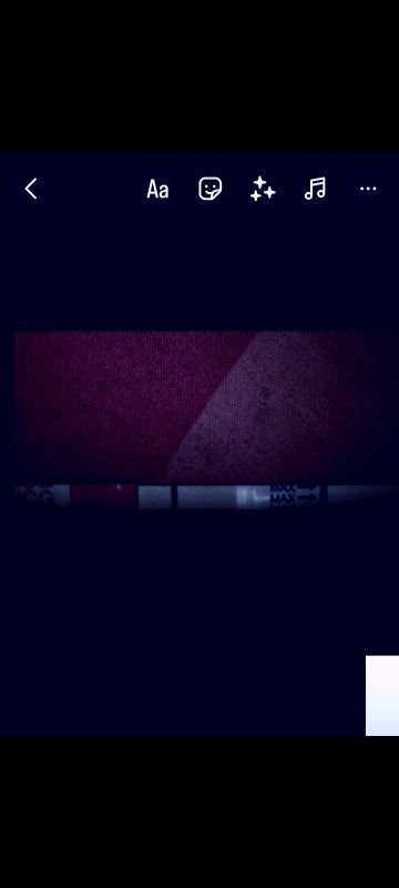 ตอนเเรกก่อนตรวจมีเลือดออก2วันเเล้วก็หายอาทิตย์ต่อมาปวดท้องน้อยด้านขวา