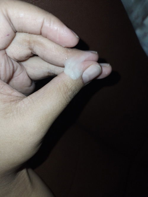 33minggu 6hari..keputihan ke mcm mana ye..