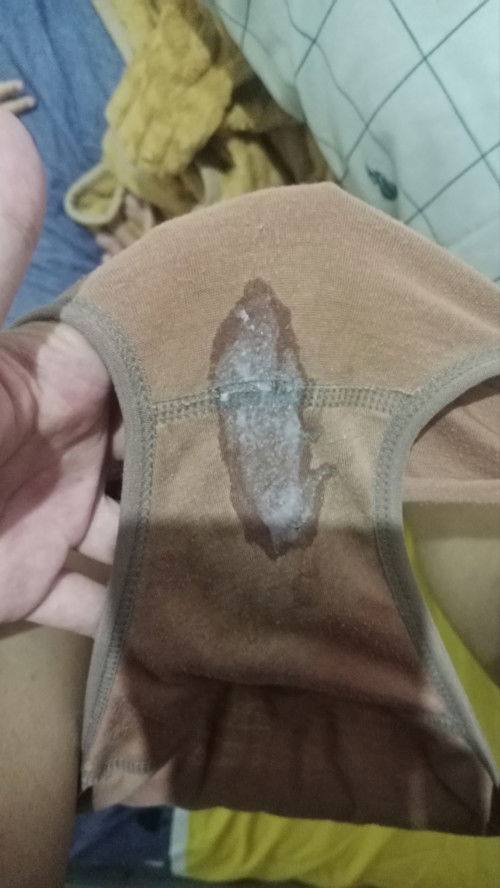 maaf jorok, mau nanya ini keputihan atau air ketuban