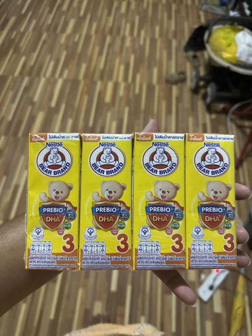 นมตาหมีตัวนี้เด็กสองขวบหนึ่งเดือนสามารถกินได้ไหมครับ พอดีตอนซื้อให้ลูกไม่ได้ดูครับ