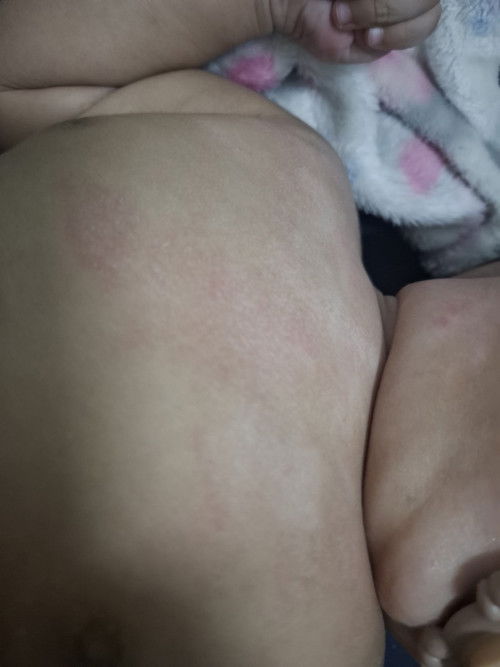 น้อง 4 เดือน 27 วันค่ะ