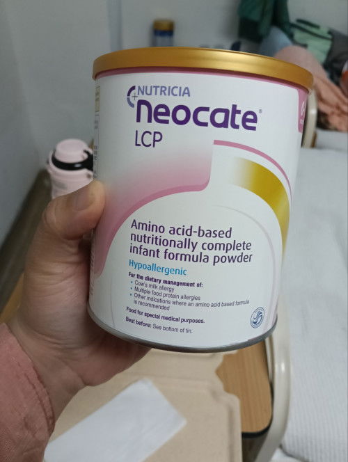 Mencari susu formula NEOCATE LCP