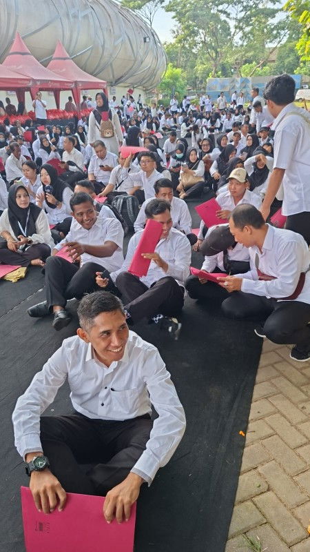 Ini mengalami keluar darah dari jalan lahir  alhamdulillah
Punya anak ke 1 usia 6tahun dan Hami lagi